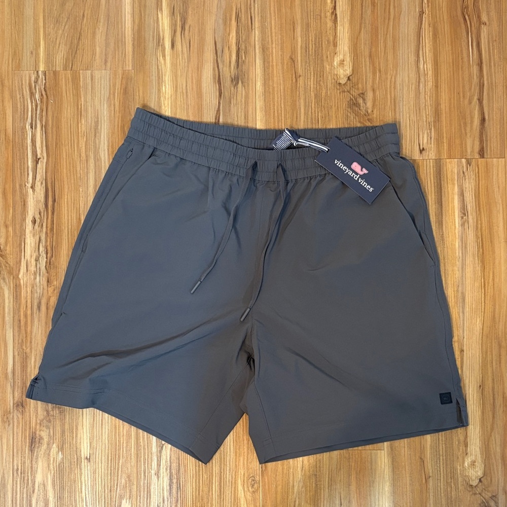 Vineyard Vines Men's Evening Sky Gray Athletic Shorts